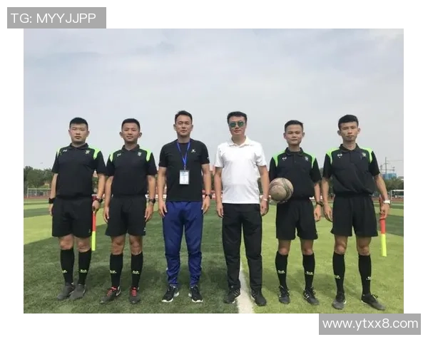 足球明星钟俊的成长历程与辉煌成就全解析 足球明星钟俊的成长历程与辉煌成就全解析